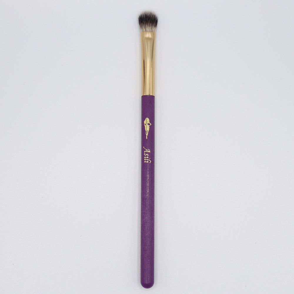 "Elevate your eye makeup precision with our Small Blending Brush. Specially crafted for intricate detailing, this brush effortlessly blends and diffuses eyeshadows for a seamless and professional finish. The compact size allows for targeted application, making it perfect for crease work and intricate eye looks.
